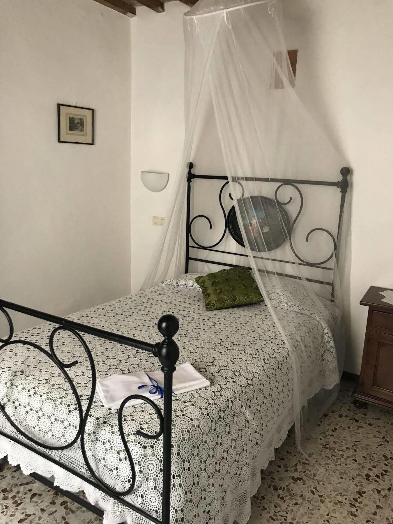 Camere Gozzante بيينْسا المظهر الخارجي الصورة